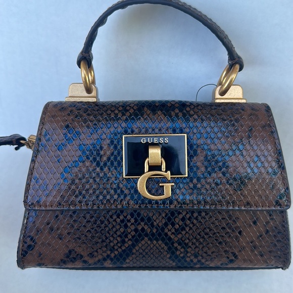 New GUESS Stephi Micro Mini Crossbody Bag - Picture 8 of 12